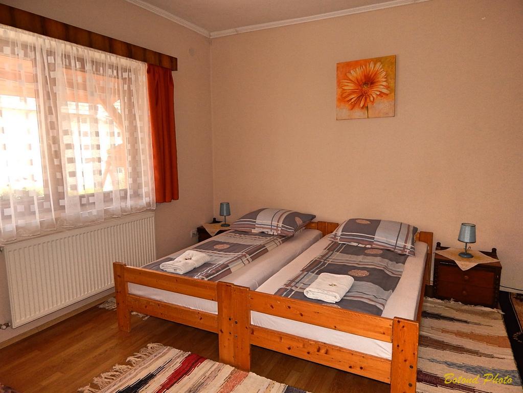 Hotel Sator-Hegy Vendeghaz Abaújszántó Exterior foto